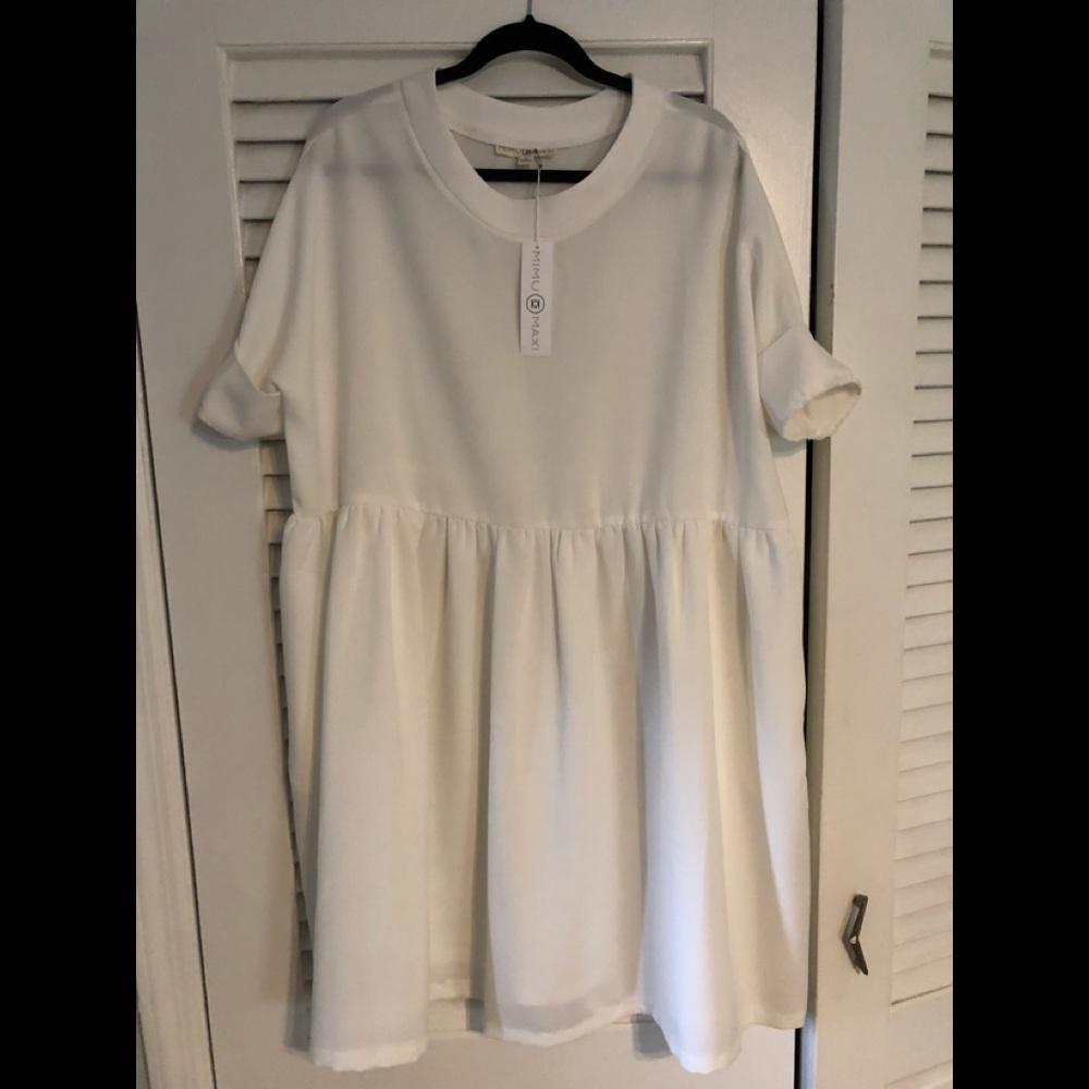 NWT Mimu Maxi smocked white dress